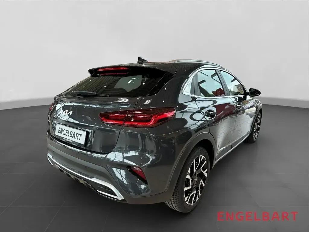 Gebraucht Kia XCeed Comfort 140 PS (102 kW) 2025 Grau SUV