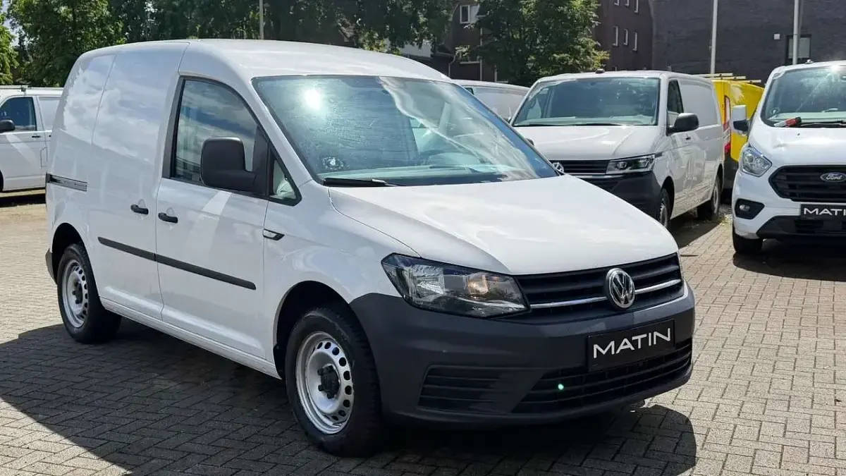 Gebraucht VW Caddy 102 PS (75 kW) 2019 Weiß Van / Kleinbus