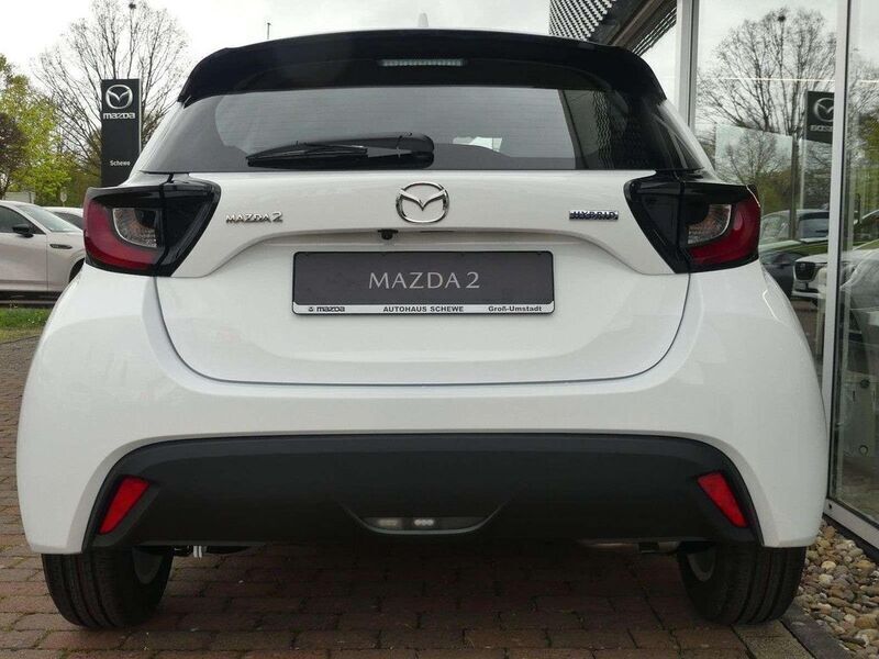 Gebraucht Mazda 2 Center-Line 116 PS (85 kW) 2025 Lunar white Limousine