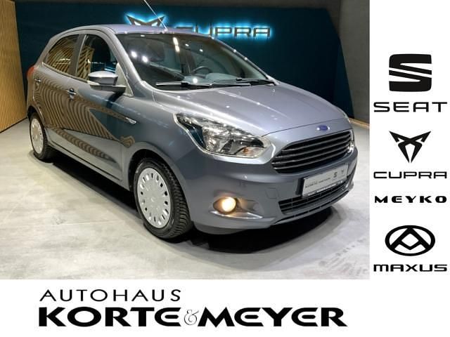 Grau Gebraucht 2017 Ford Ka Plus Cool & Sound Edition Kleinwagen | 9.850 € (Fairer Preis) - Bild 1/4