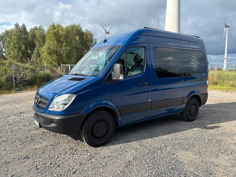Blau Gebraucht 2011 Mercedes Sprinter Van | 23.999 € - Bild 1/4