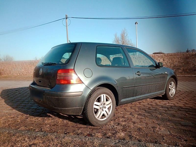 Usata VW Golf IV 75 CV (55 kW) 2003 Grigio Berlina