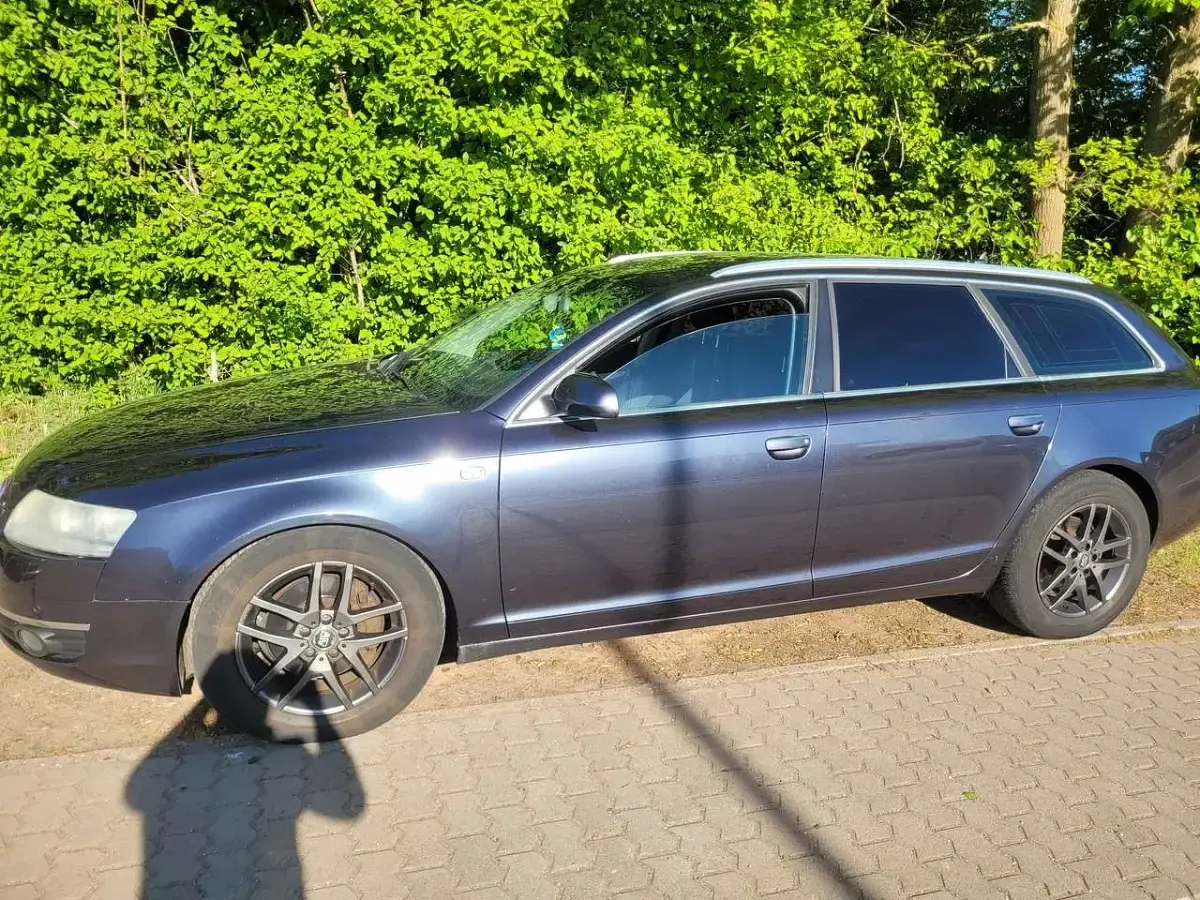 Gebraucht Audi A6 179 PS (131 kW) 2007 Schwarz Kombi