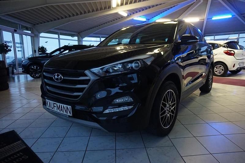 Gebraucht Hyundai Tucson Comfort 132 PS (97 kW) 2018 Phantom black SUV