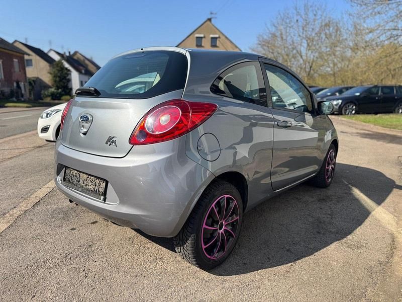 Gebraucht Ford Ka 69 PS (50 kW) 2009 Grau Kleinwagen