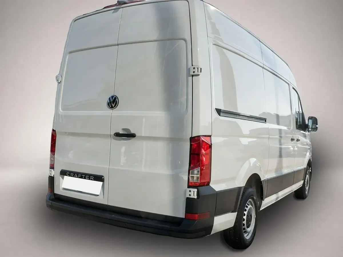 Gebraucht VW Crafter 177 PS (130 kW) 2025 Manufacturer Van