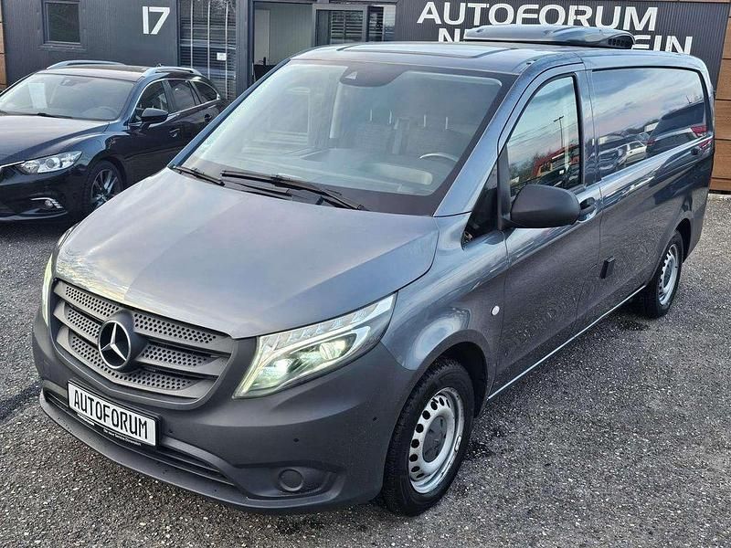Gebraucht Mercedes Vito 163 PS (119 kW) 2015 Grau Van