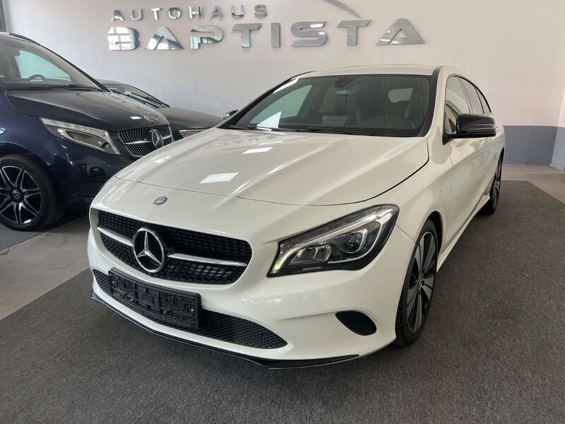 Weiß Gebraucht 2016 Mercedes CLA180 Shooting Brake Kombi | 15.900 € (Fairer Preis) - Bild 1/4