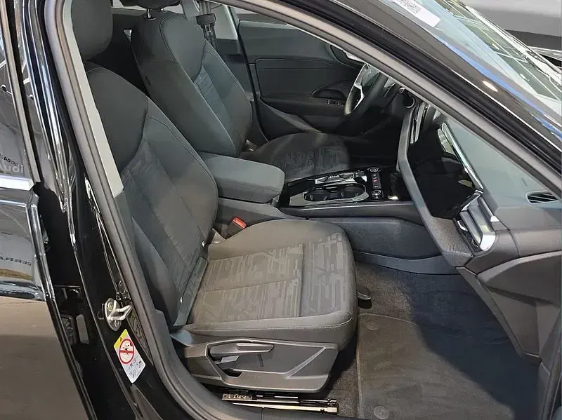 Second-hand Audi A5 204 CP (150 kW) 2025 Negru Break
