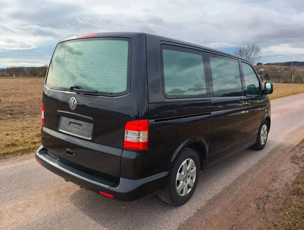 Gebraucht VW Caravelle 174 PS (127 kW) 2006 Schwarz Van