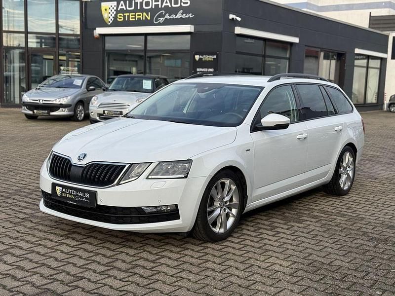Weiß Gebraucht 2018 Skoda Octavia Clever Kombi | 14.990 € (Fairer Preis) - Bild 1/4