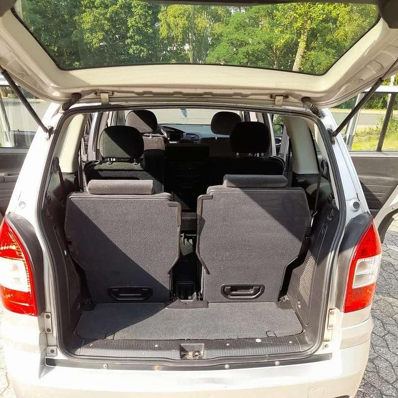 Gebraucht 2004 Opel Zafira Van / Kleinbus | 1.990 € (Teuer) - Bild 1/4