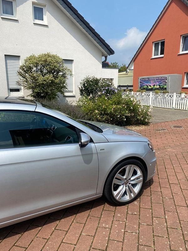 Gebraucht VW Eos Cup 150 PS (110 kW) 2014 Silber Cabrio