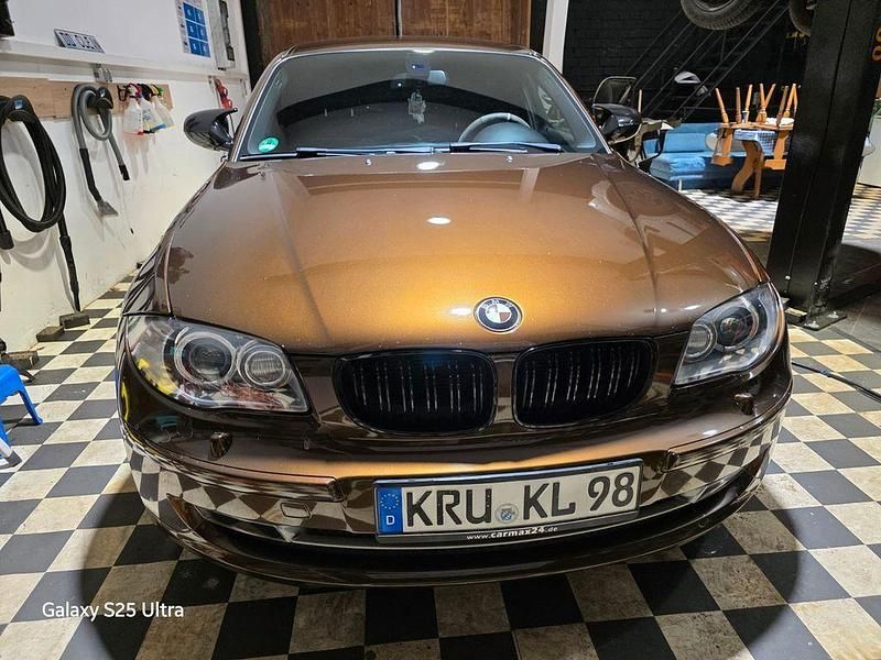 Gebraucht BMW 116 Lifestyle 122 PS (89 kW) 2012 Braun Kleinwagen