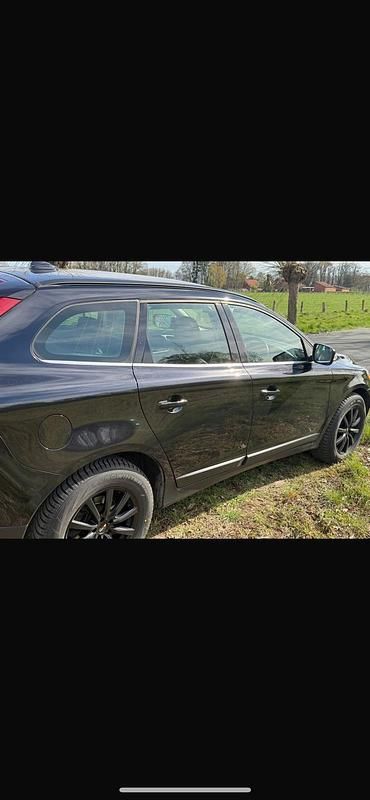 Gebraucht Volvo XC60 163 PS (119 kW) 2012 Schwarz SUV