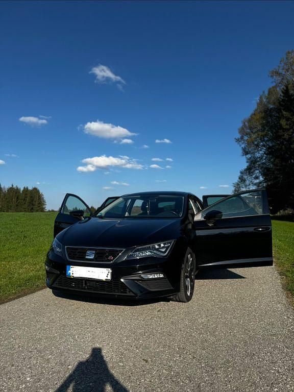 Gebraucht Seat Leon FR 150 PS (110 kW) 2019 Schwarz Limousine
