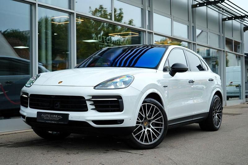 Weiß Gebraucht 2021 Porsche Cayenne Chrono SUV | 51.990 € - Bild 1/4