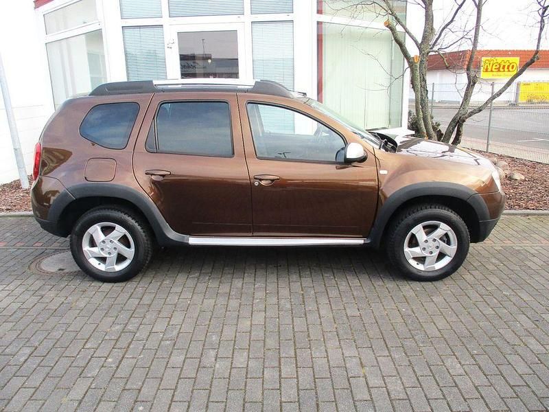 Gebraucht Dacia Duster Lauréate 105 PS (77 kW) 2010 Braun SUV