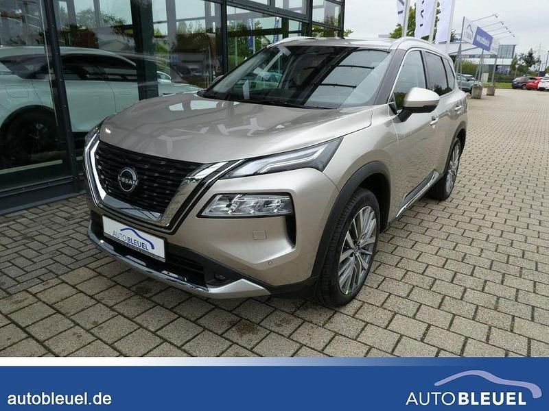 Silber Neu 2025 Nissan X-Trail Tekna SUV | 45.950 € - Bild 1/4