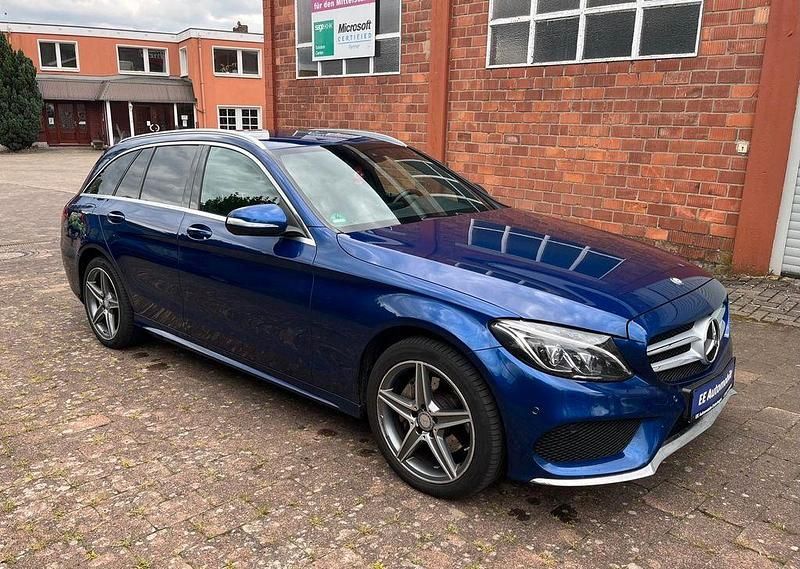Gebraucht Mercedes C220 170 PS (125 kW) 2014 Blau Kombi