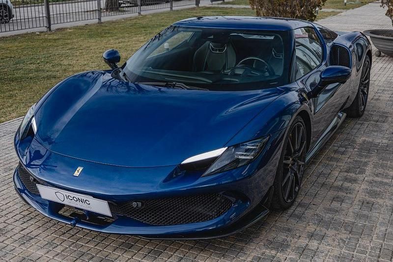 Gebraucht Ferrari 296 840 PS (617 kW) 2024 Blau