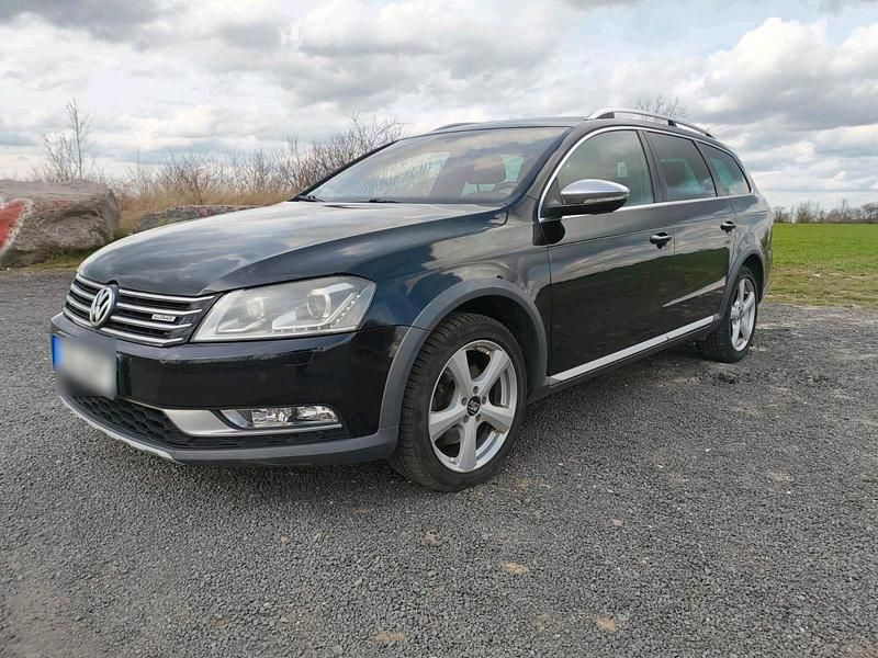 Gebraucht VW Passat 177 PS (130 kW) 2013 Blau Kombi