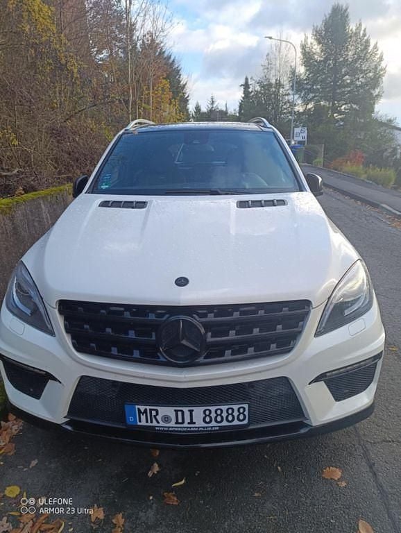 Gebraucht Mercedes ML63 AMG AMG 525 PS (386 kW) 2012 Weiß SUV