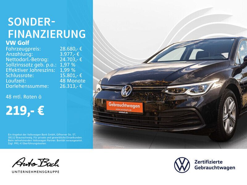 Deep black perleffekt Gebraucht 2023 VW Golf VIII Life Limousine | 26.980 € (Fairer Preis) - Bild 1/4