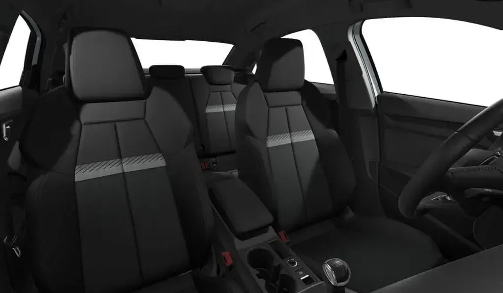Gebraucht Audi A3 Business 116 PS (85 kW) 2022 Gletscherweiß metallic (metallic) Limousine
