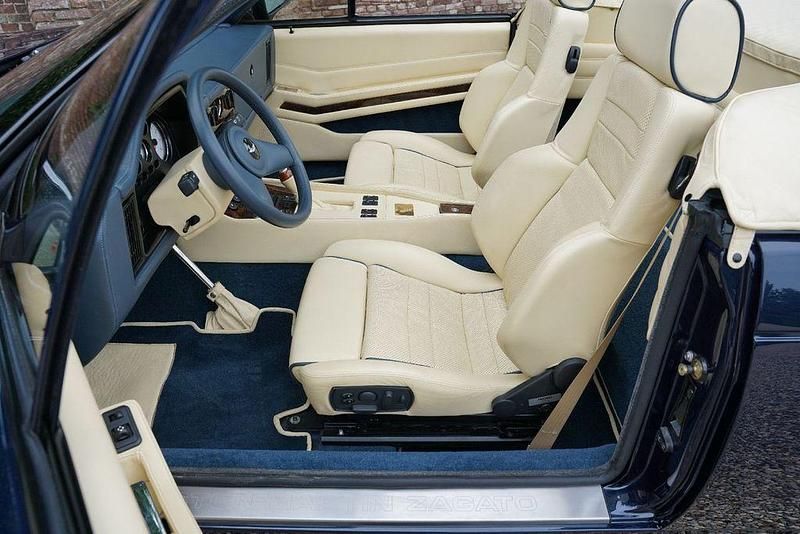 Gebraucht Aston Martin V8 315 PS (231 kW) 1990 Blau Coupé