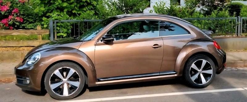 Braun Gebraucht 2014 VW Beetle Exclusive Limousine | 8.999 € (Guter Preis) - Bild 1/4