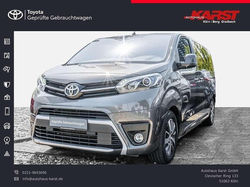 Basaltgrau metallic Gebraucht 2024 Toyota Proace Verso Executive Kombi | 48.790 € (Teuer) - Bild 1/4