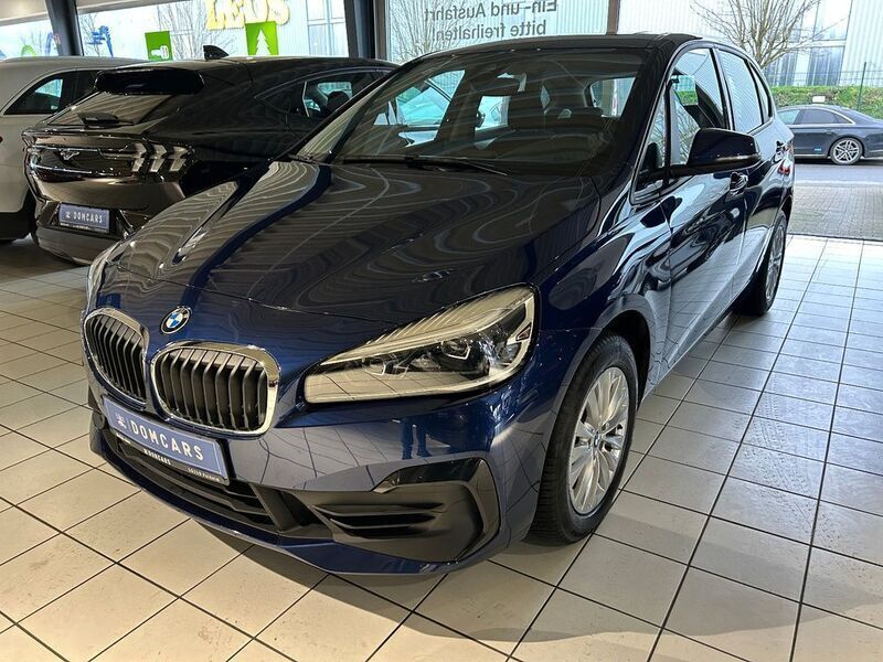 Gebraucht BMW 220 Active Tourer Advantage 178 PS (130 kW) 2021 Blau Van / Kleinbus