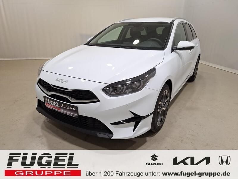 Cassa white Neu 2024 Kia Ceed Sportswagon Kombi | 25.869 € (Superpreis) - Bild 1/4