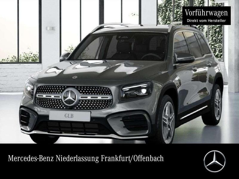 Mountain grau Gebraucht 2025 Mercedes GLB200 AMG SUV | 48.480 € (Teuer) - Bild 1/4