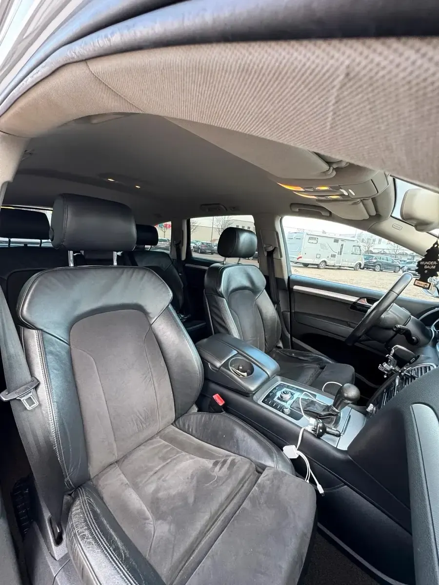 Używany Audi Q7 171 KM (125 kW) 2009 Szary SUV