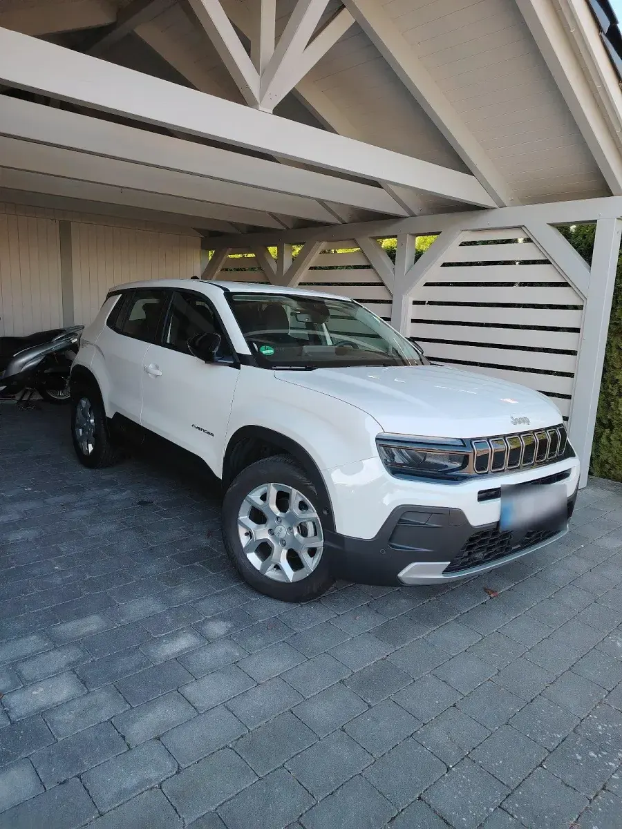 Gebraucht Jeep Avenger 101 PS (74 kW) 2024 Weiß SUV