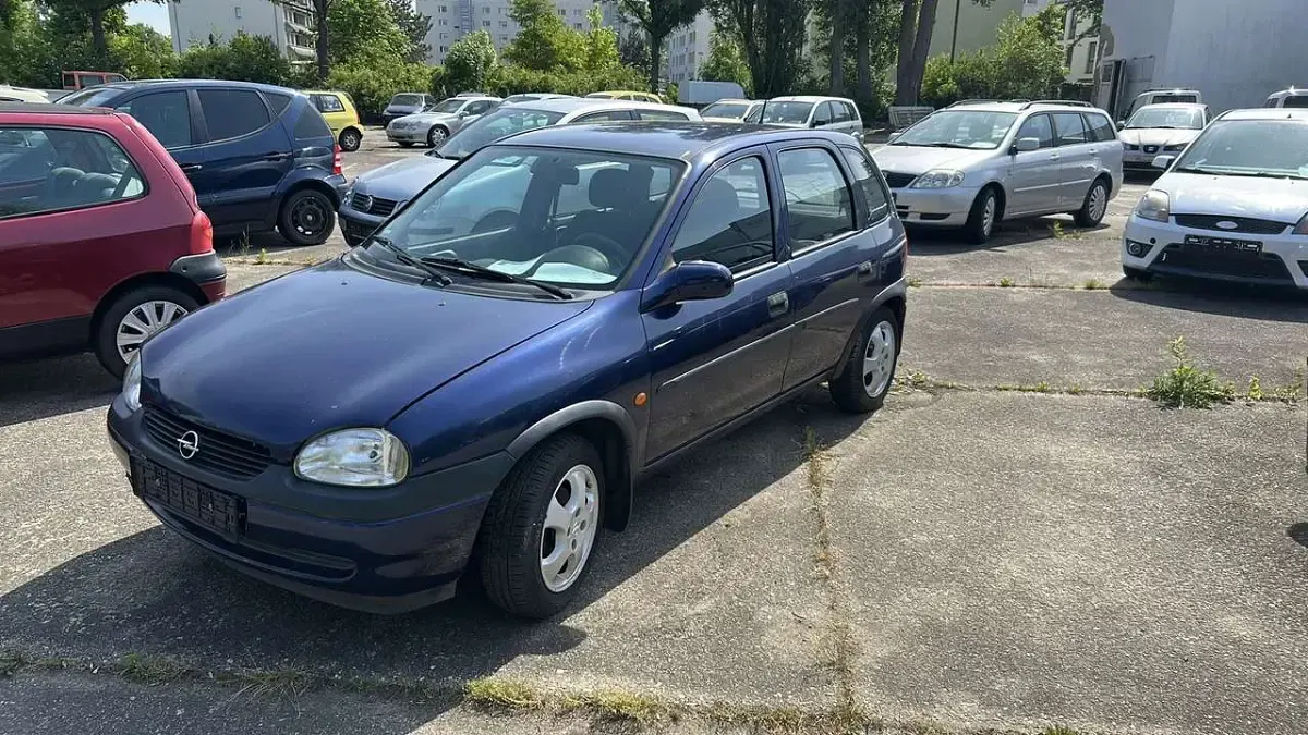 Gebraucht Opel Corsa Edition 65 PS (47 kW) 2000 Oceanblau Limousine