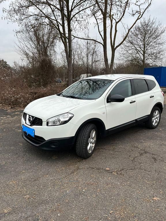 Weiß Gebraucht 2012 Nissan Qashqai +2 Acenta SUV | 6.499 € (Fairer Preis) - Bild 1/4