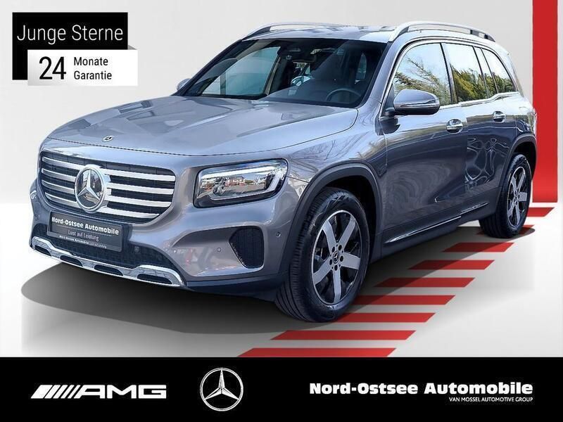 Grau metalliclack mountaingrau metallic Gebraucht 2024 Mercedes GLB200 Progressive SUV | 43.890 € (Teuer) - Bild 1/4