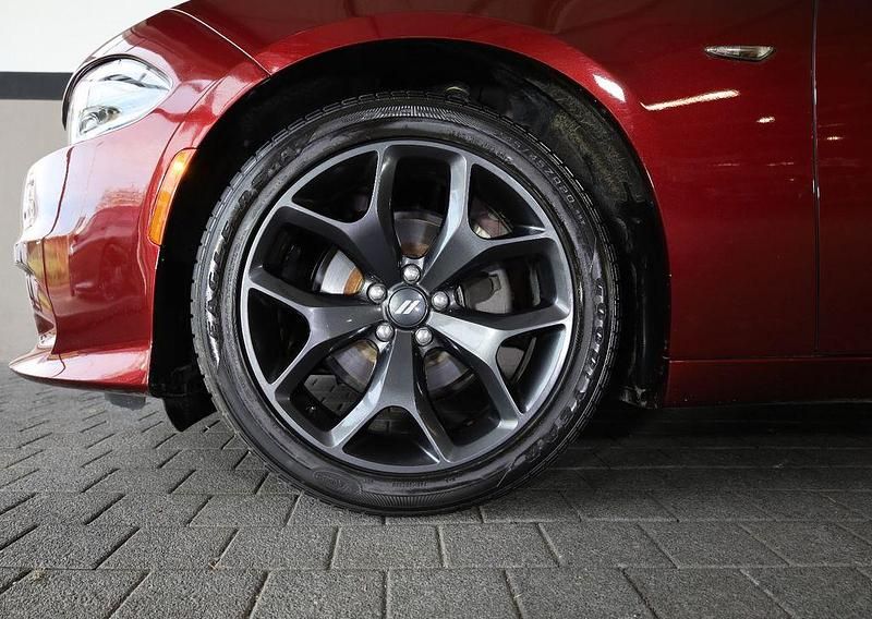 Gebraucht Dodge Charger SXT 309 PS (227 kW) 2021 Rot Limousine