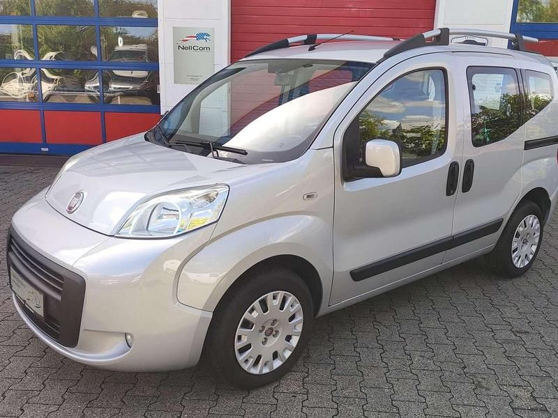 Silber Gebraucht 2012 Fiat Qubo Easy Van / Kleinbus | 5.850 € (Etwas zu teuer) - Bild 1/4