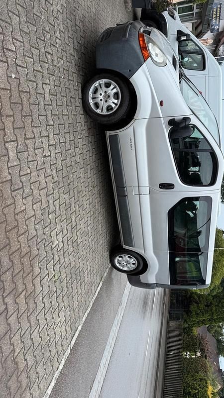 Usado Renault Traffic 2006 Cinzento Monovolume