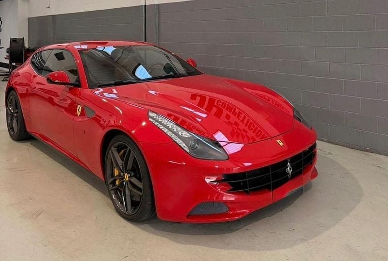 Usata Ferrari FF 659 CV (484 kW) 2012 Rosso Station wagon