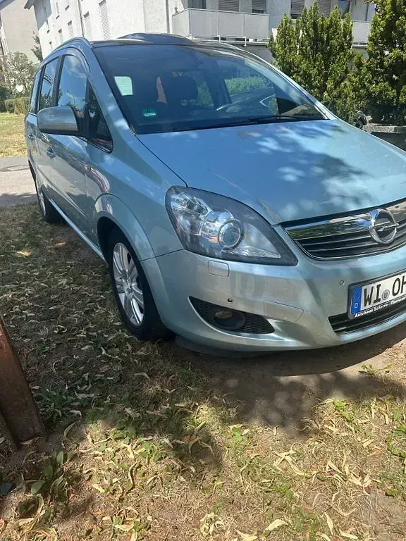 Gebraucht Opel Zafira Edition 150 PS (110 kW) 2009 Blau Van / Kleinbus