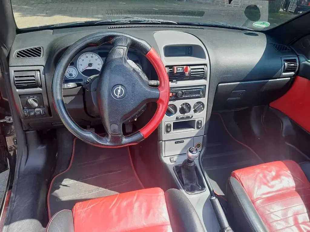 Gebraucht Opel Astra 125 PS (91 kW) 2005 Schwarz Cabrio