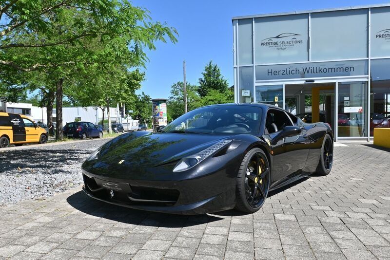 Schwarz Gebraucht 2011 Ferrari 458 Coupé | 169.900 € (Fairer Preis) - Bild 1/4