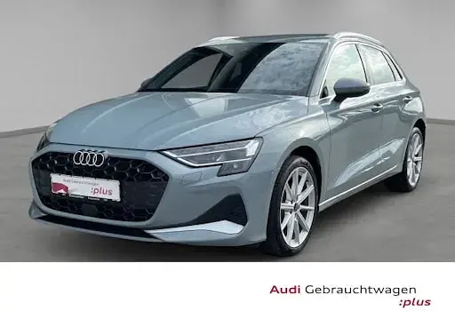 Gebraucht Audi A3 Advanced Plus 150 PS (110 kW) 2025 Limousine
