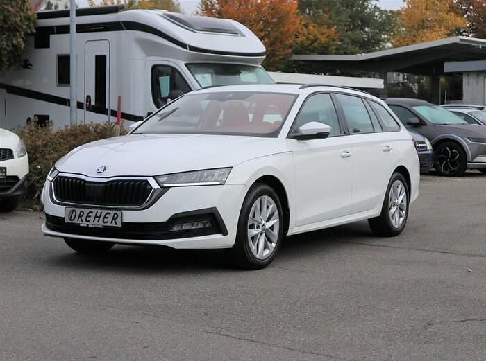 Candyweiss Gebraucht 2024 Skoda Octavia Ambition Kombi | 24.290 € (Guter Preis) - Bild 1/4