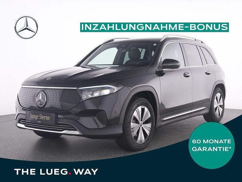Metalliclack kosmosschwarz Gebraucht 2024 Mercedes EQB300 Progressive SUV | 35.845 € (Superpreis) - Bild 1/4